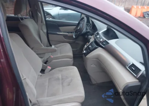 2013 Honda Odyssey Lx z USA, uszkodzony, nr VIN 5FNRL5H2XDB041258
